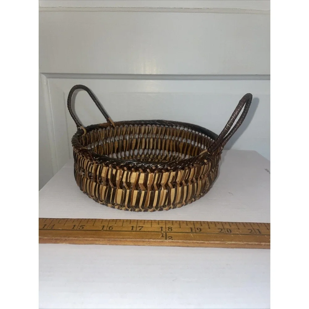 Lovely Wood Handled Woven 7